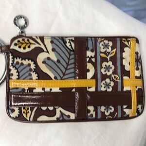 VERA BRADLEY brown and yellow clutch slate blooms bangle with silver ring.